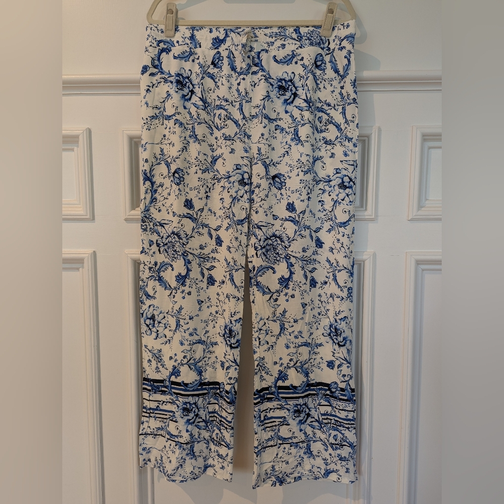 Hester and Orchard Blue and White Floral Women's Palazzo Pants